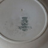 + 9 flat plates in Iron Earth Gien clara service +