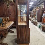 Art Deco shop window