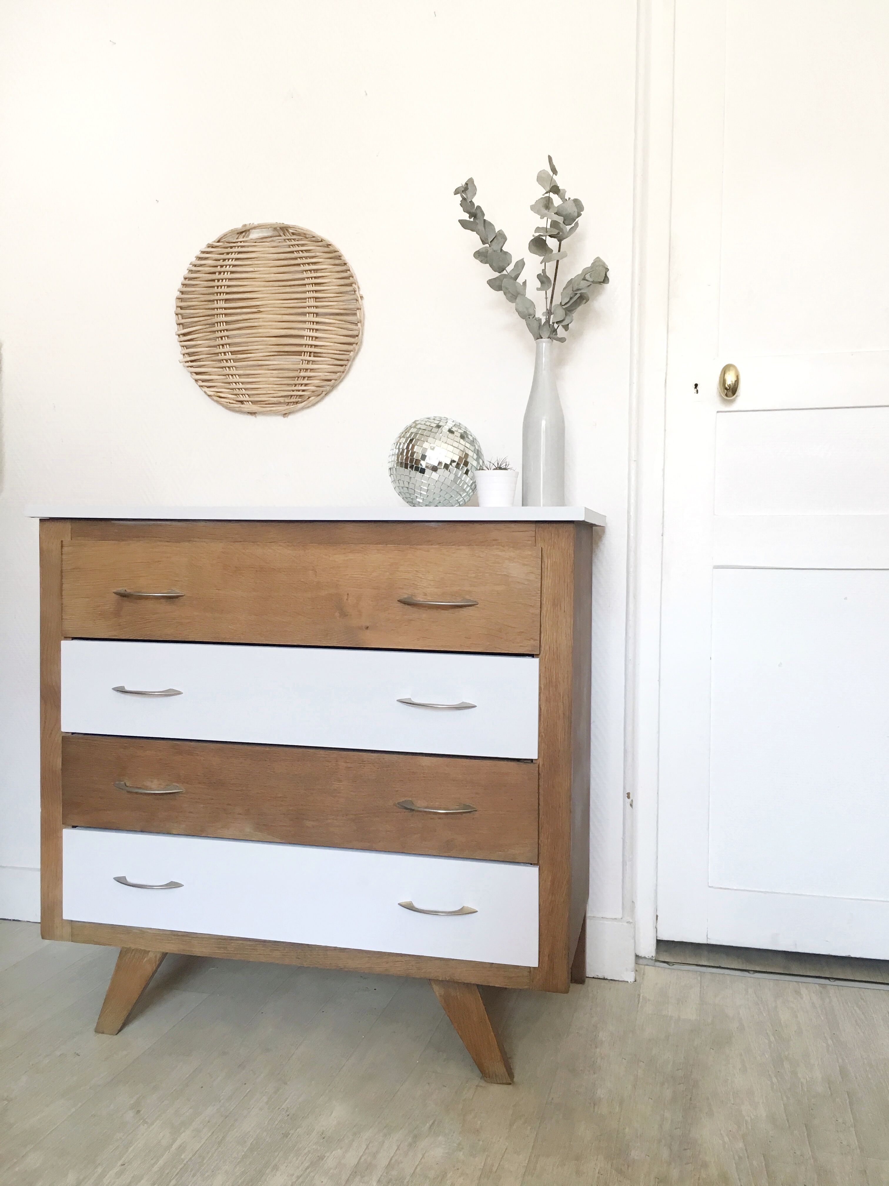 Vintage dresser