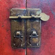 Low ancient Chinese enfilade