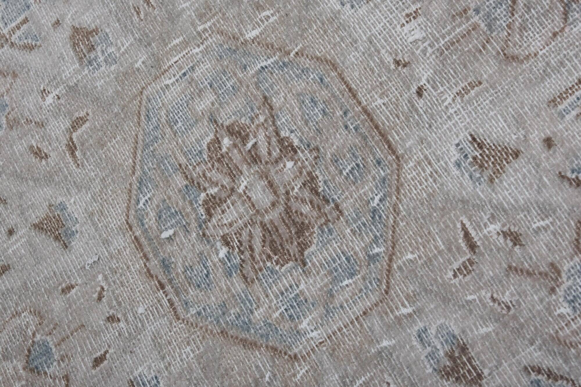 Vintage Turkish Oushak rug 115x203 cm