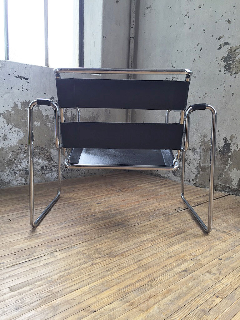 Bauhaus modernist leather chrome armchairs