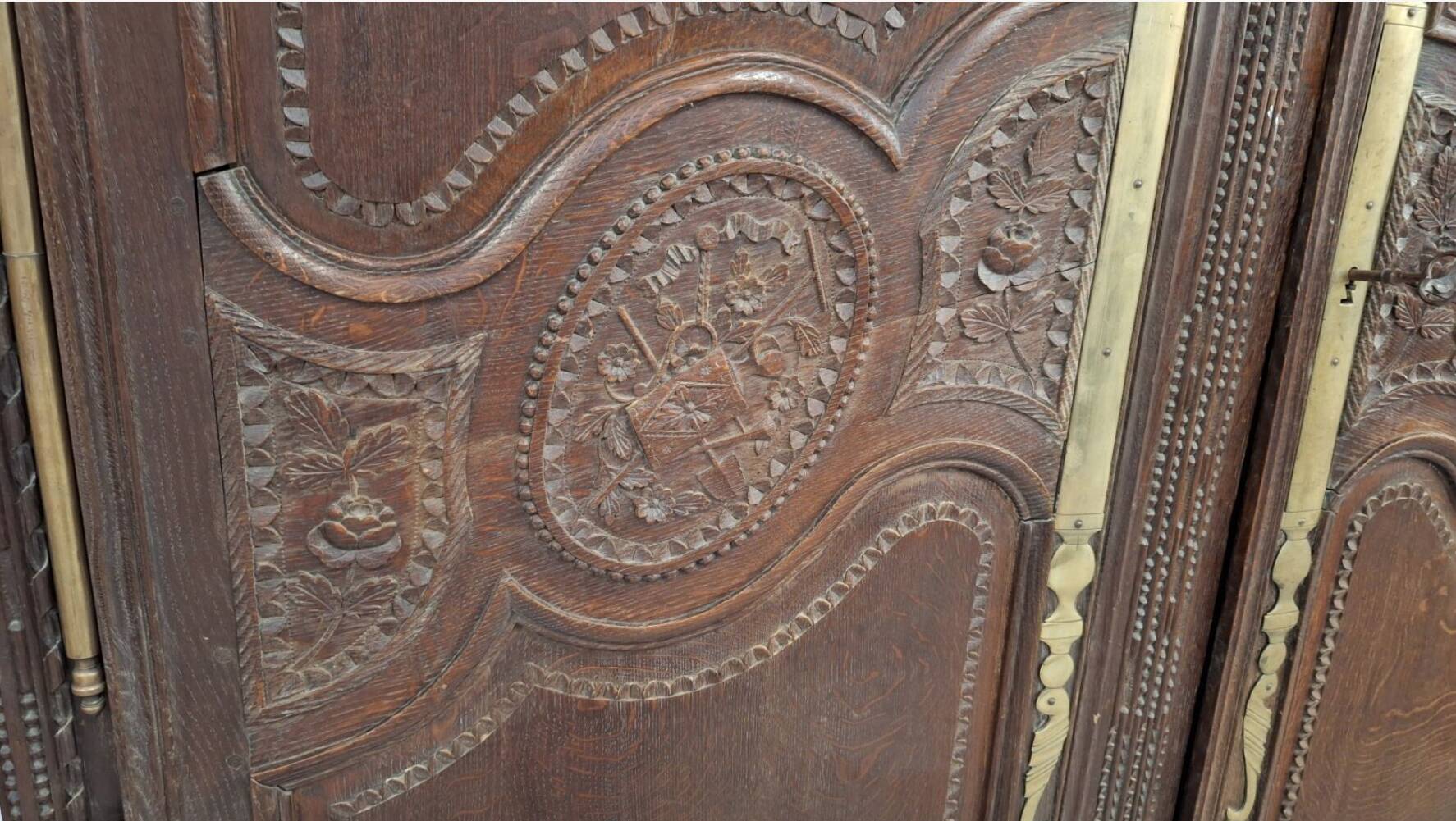 Large Norman wedding wardrobe from the 19th century.