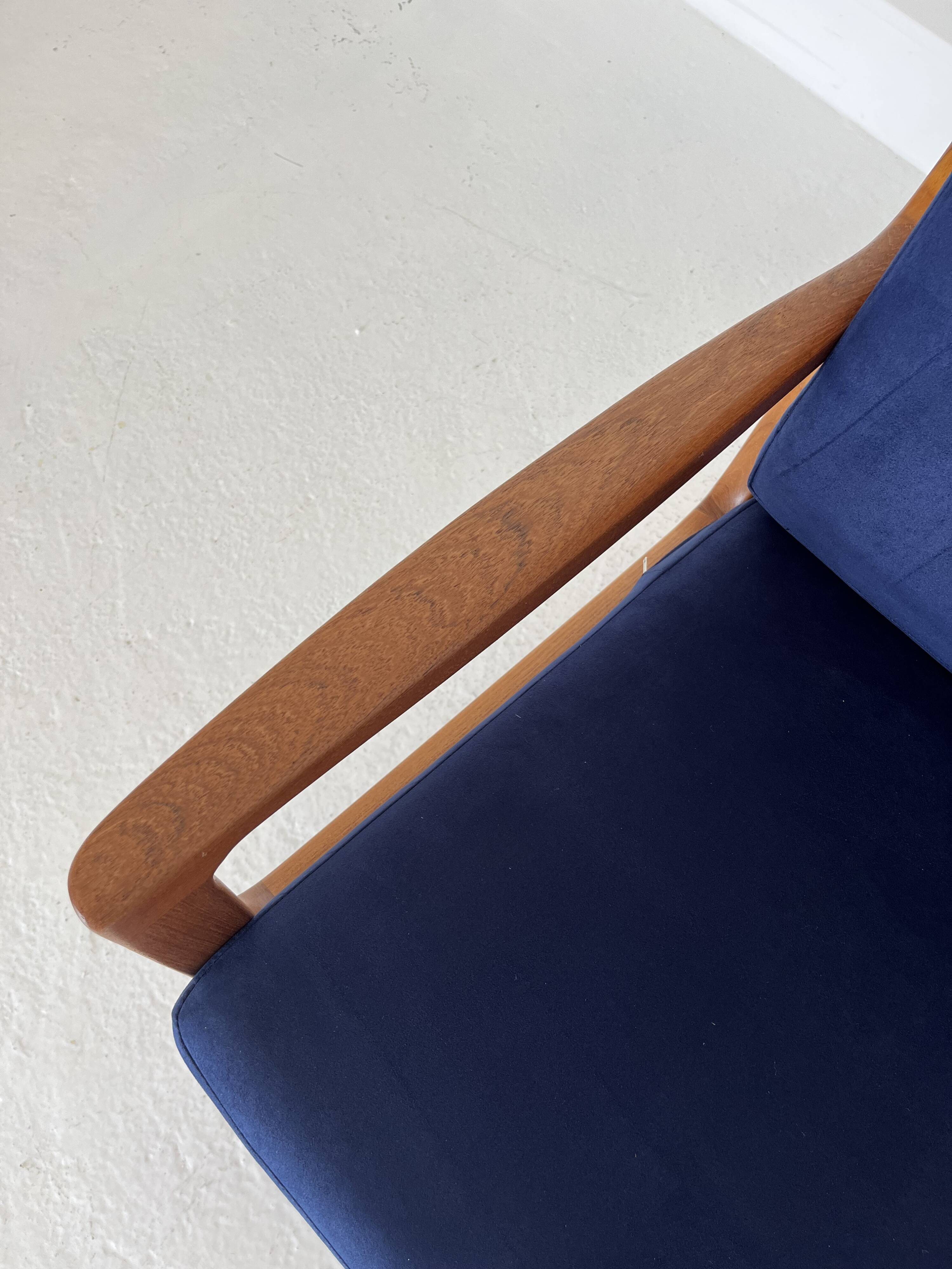 Mid-Century Modern Teak Senator Chair by Ole Wanscher for Poul Jeppesen,
