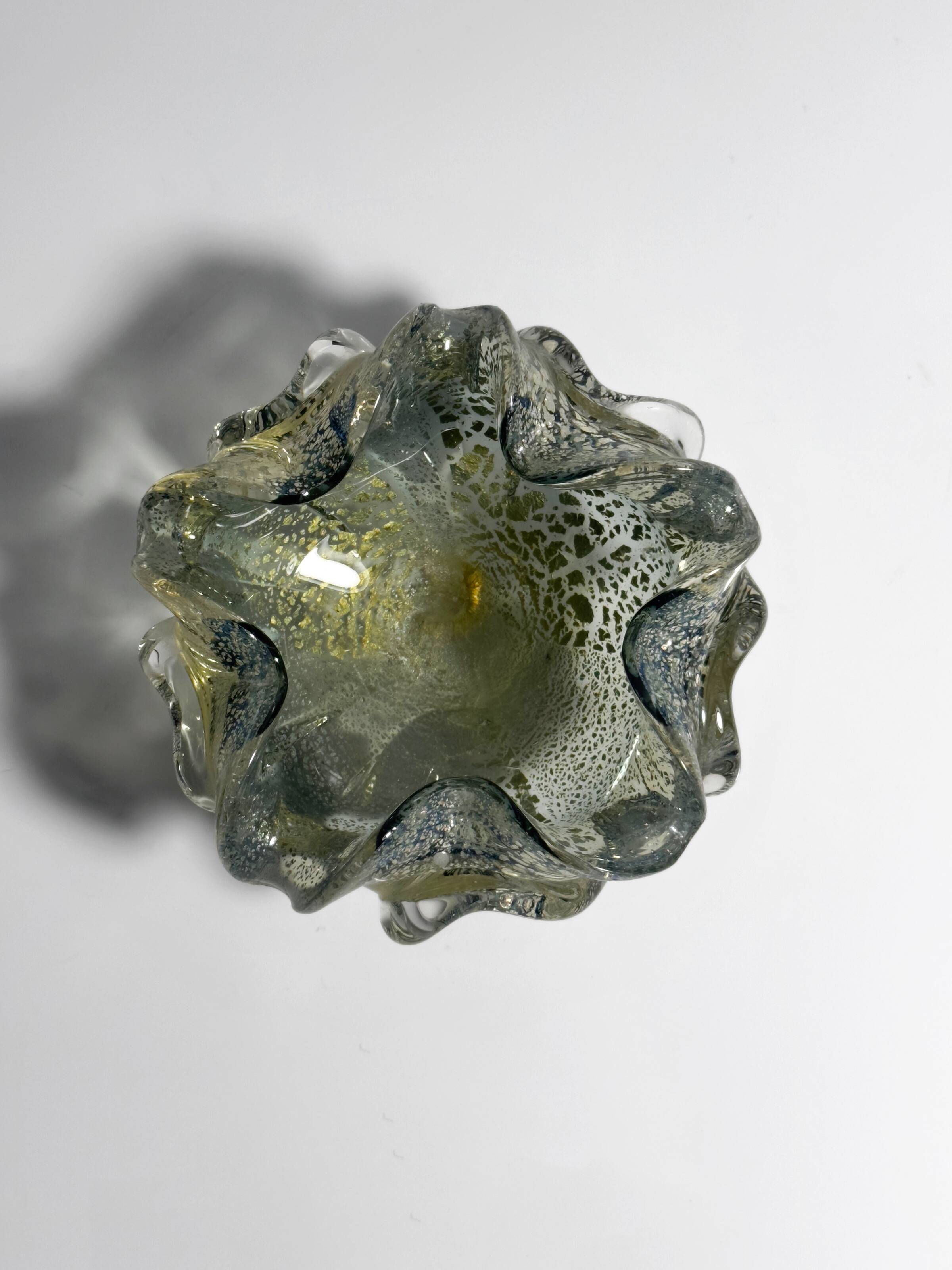 Silver leaf particles ash tray by Barovier Toso Murano