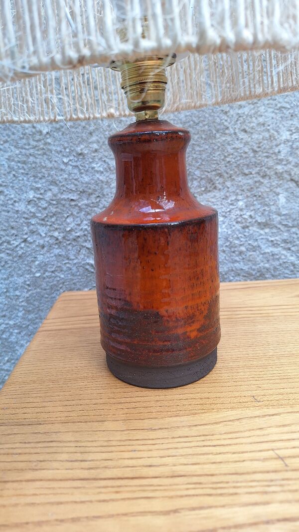 Lampe a poser en céramique signé Belka, Danemark abat jour en corde