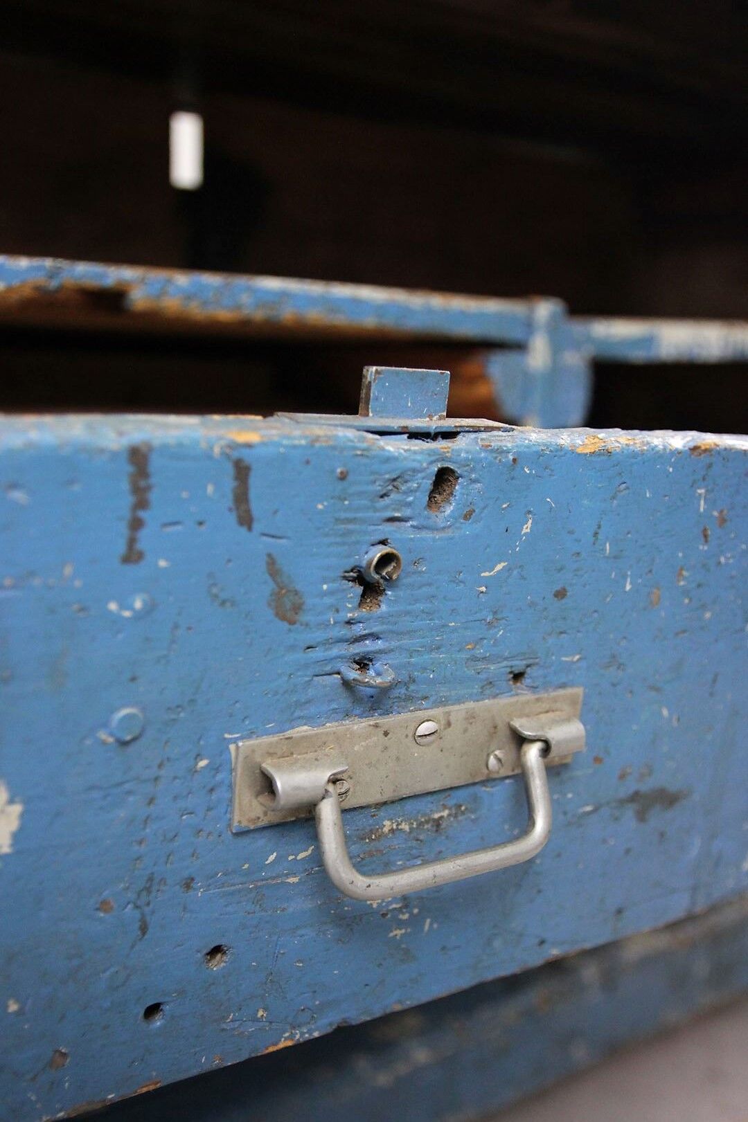 Industrial workbench in oak