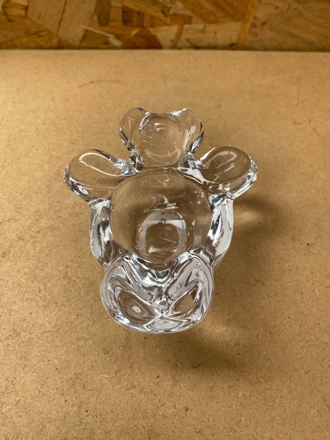 Old vintage vannes crystal bear shaped pocket ashtray