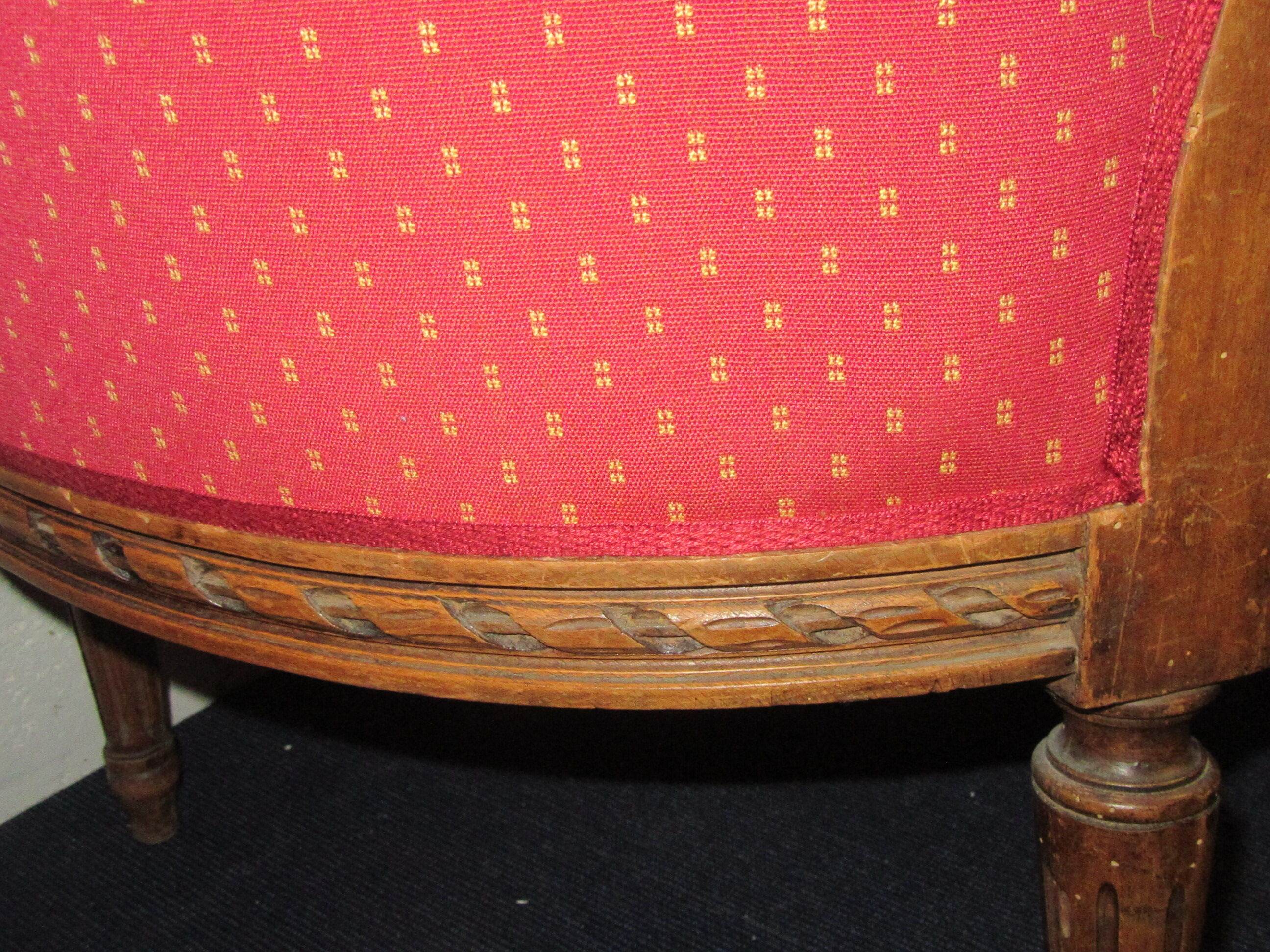 sofa style louis xvi th model medallion basket