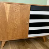 U458 - Jiří Jiroutek chest of drawers / sideboard - Interior Praha (60s) - Oak