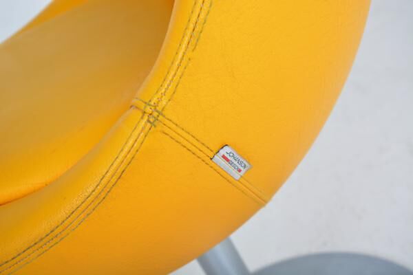 Armchair of Börje Johansson and edited by Johanson Design in Sweden Datant of the 1960s