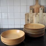 Set de 5 assiettes creuses en céramique effet grès
