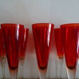 10 flutes a champagne vintage en verre rouge rubis