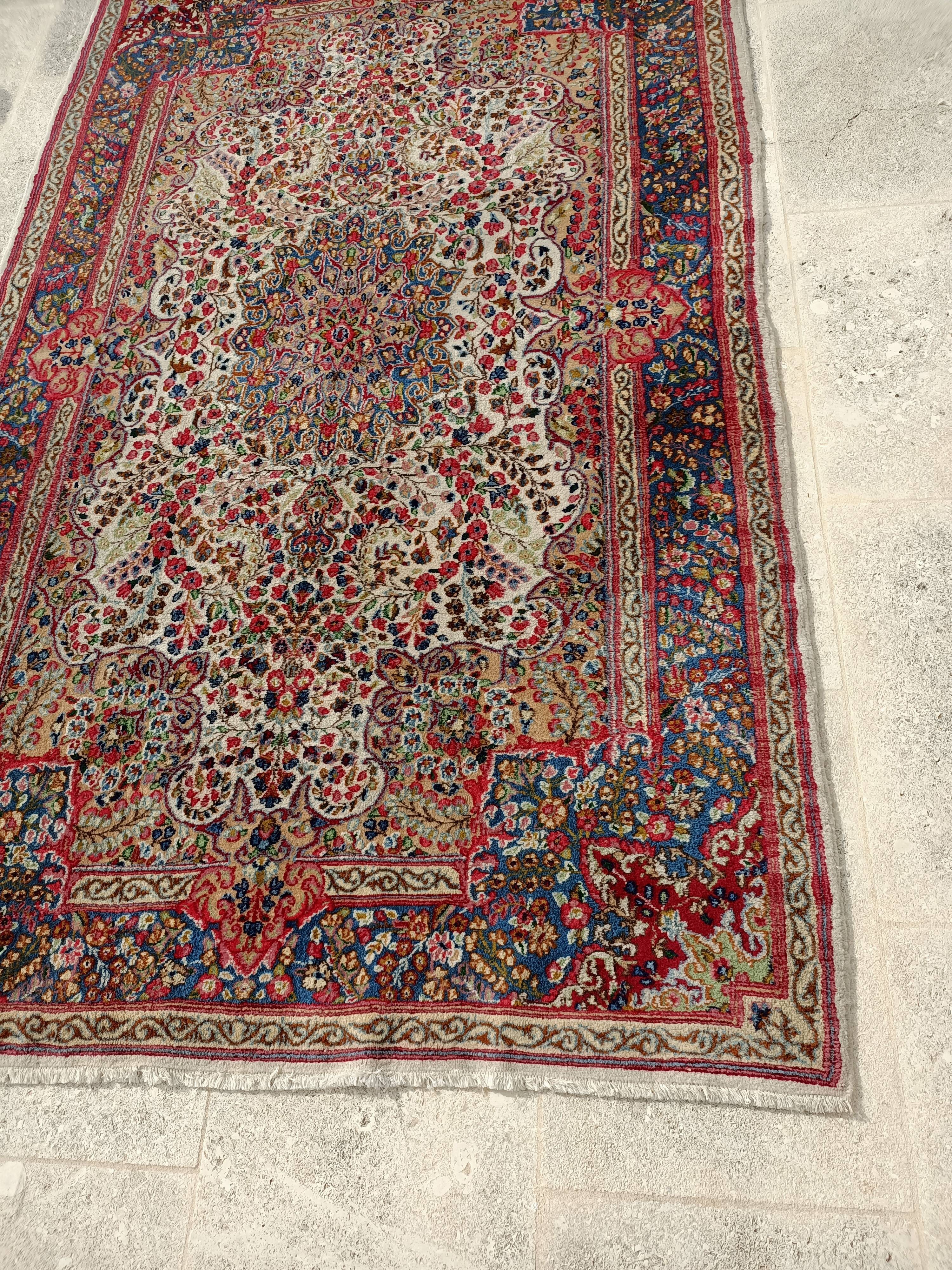 Kirman carpet 243x143 old