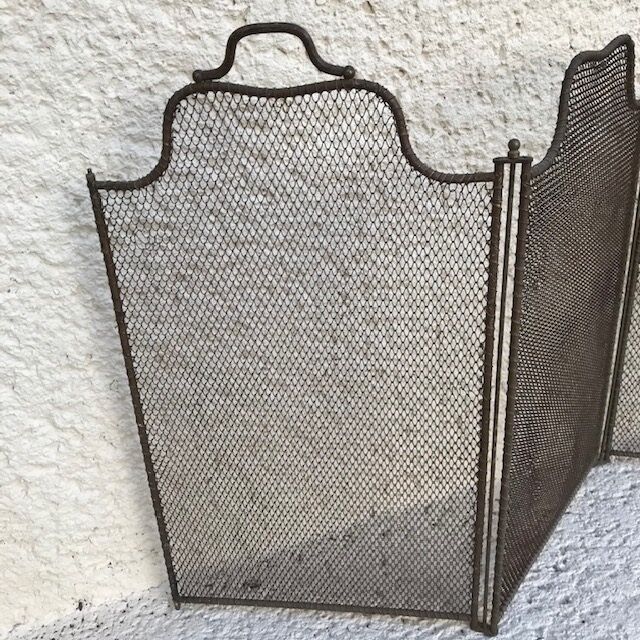 Four-pronged firewall