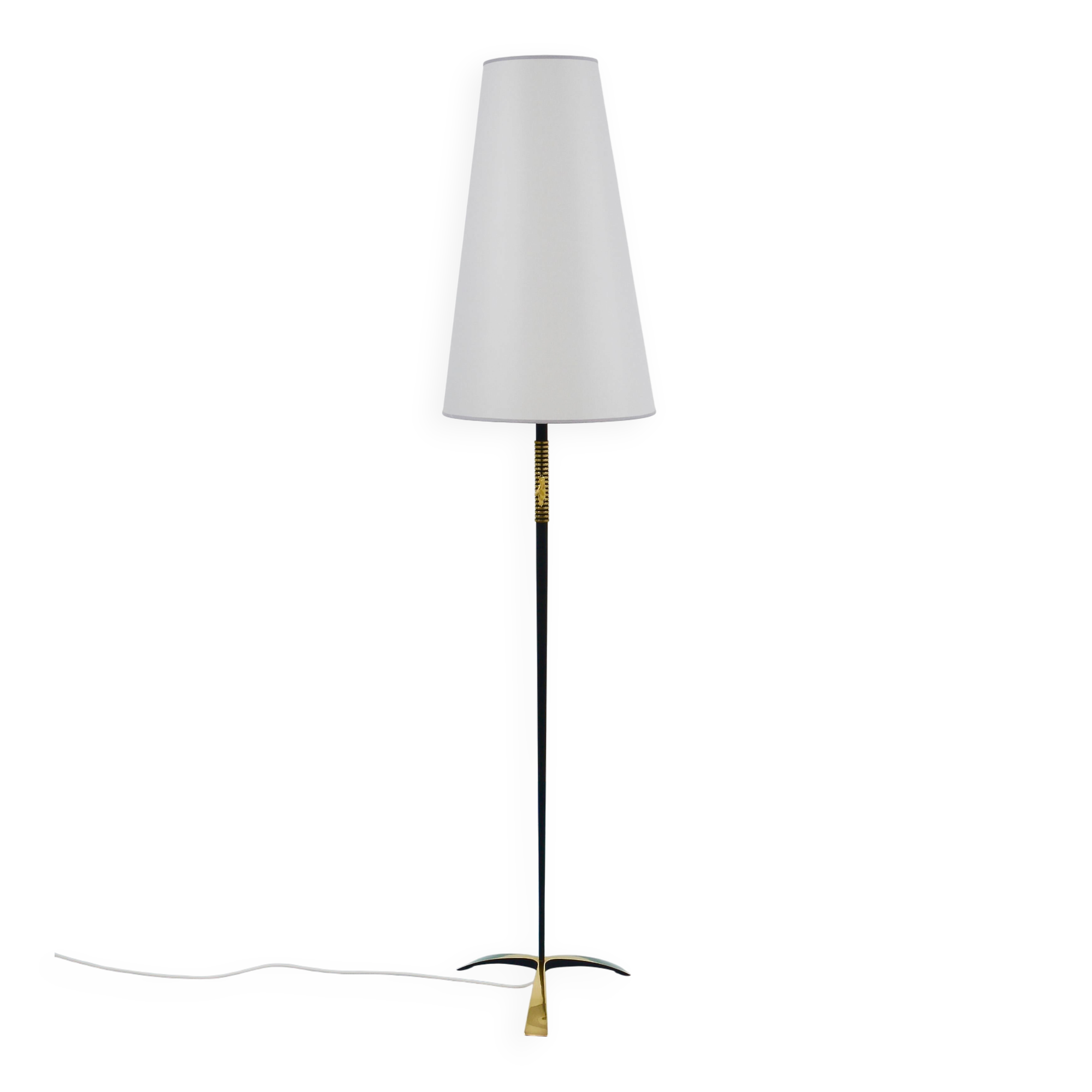 Mid-Century brass floor lamp by Rupert Nikoll, manual switch by Carl Aubock, Austria, 1950.