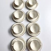 Set of 8 vintage cups with saucers Gien daisies.