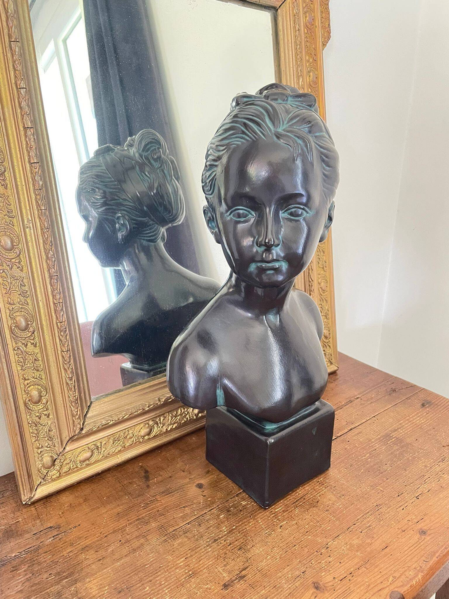 Large bust of Marie-Louise Brongniart (by Jean-Antoine Houdon)