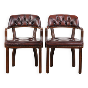 2 chaises chesterfield