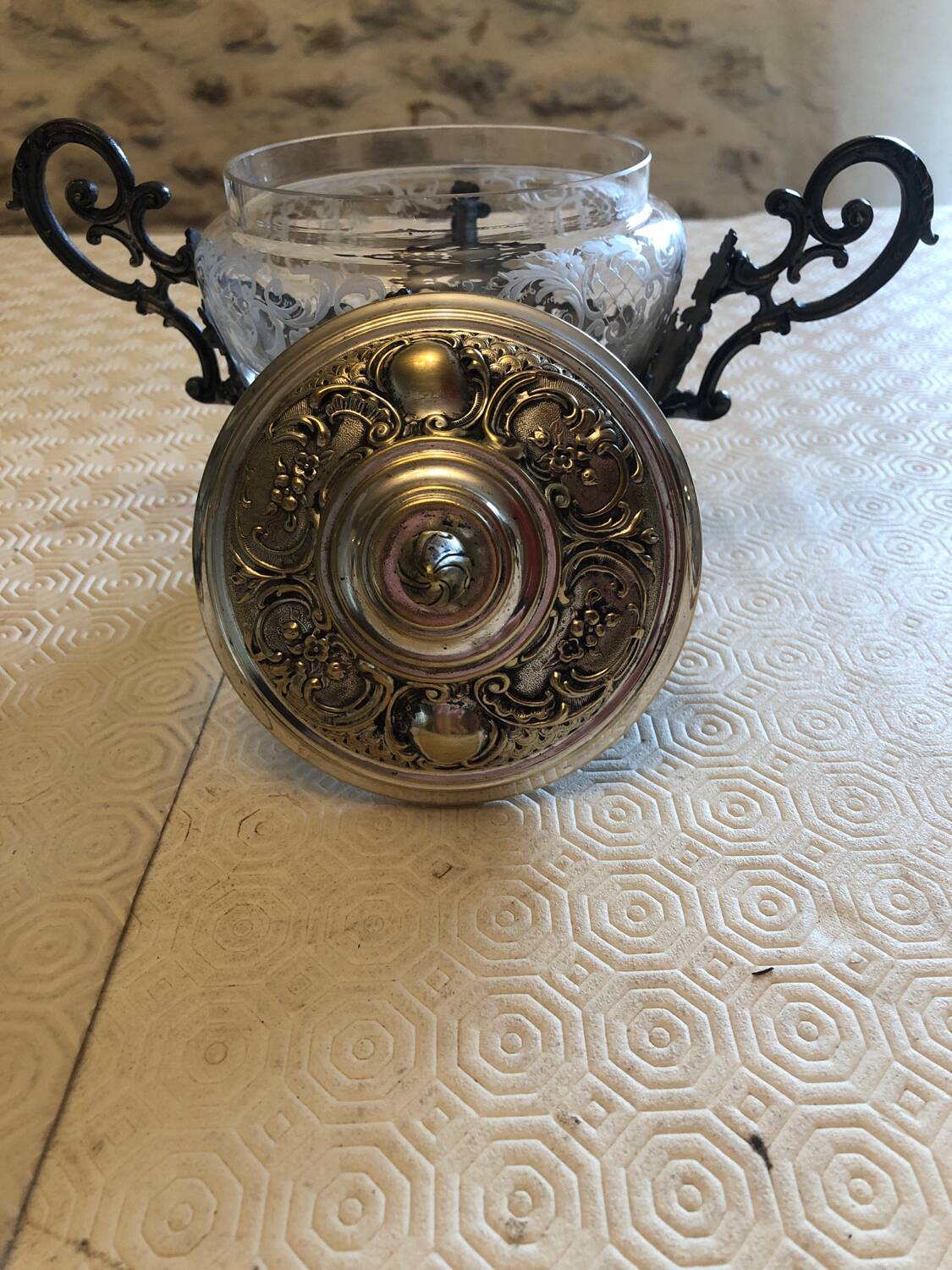 Silver-plated metal and crystal sugar bowl