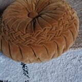 Velvet cushion rosette bronze camel braided