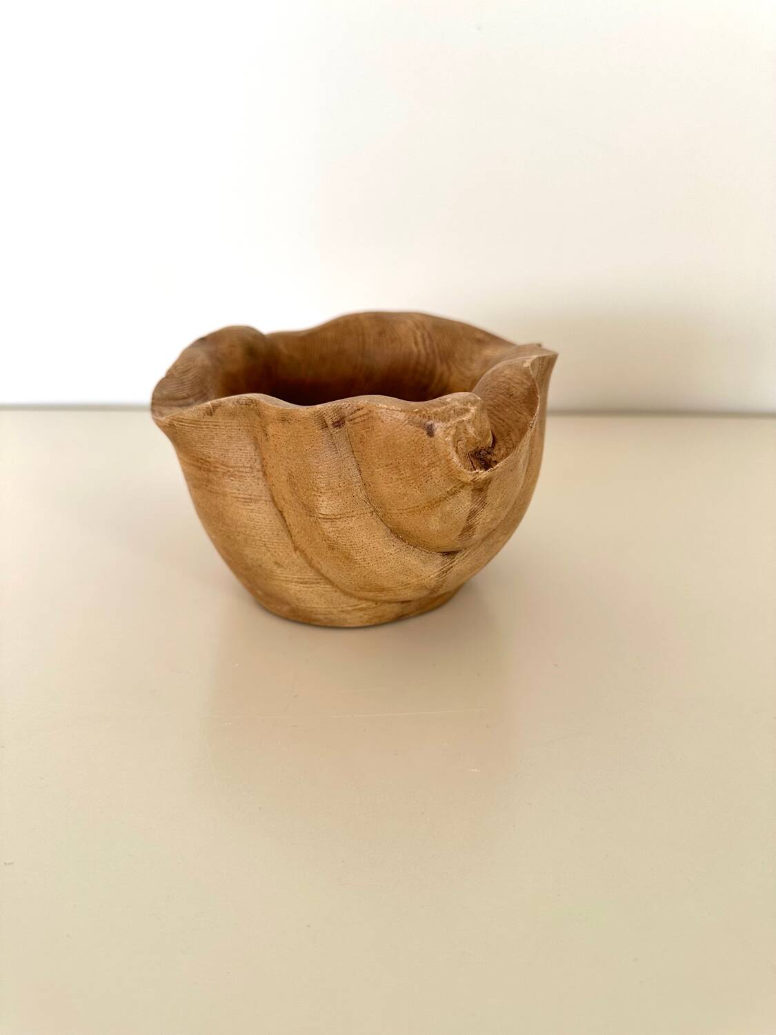 Coupelle en bois coquillage