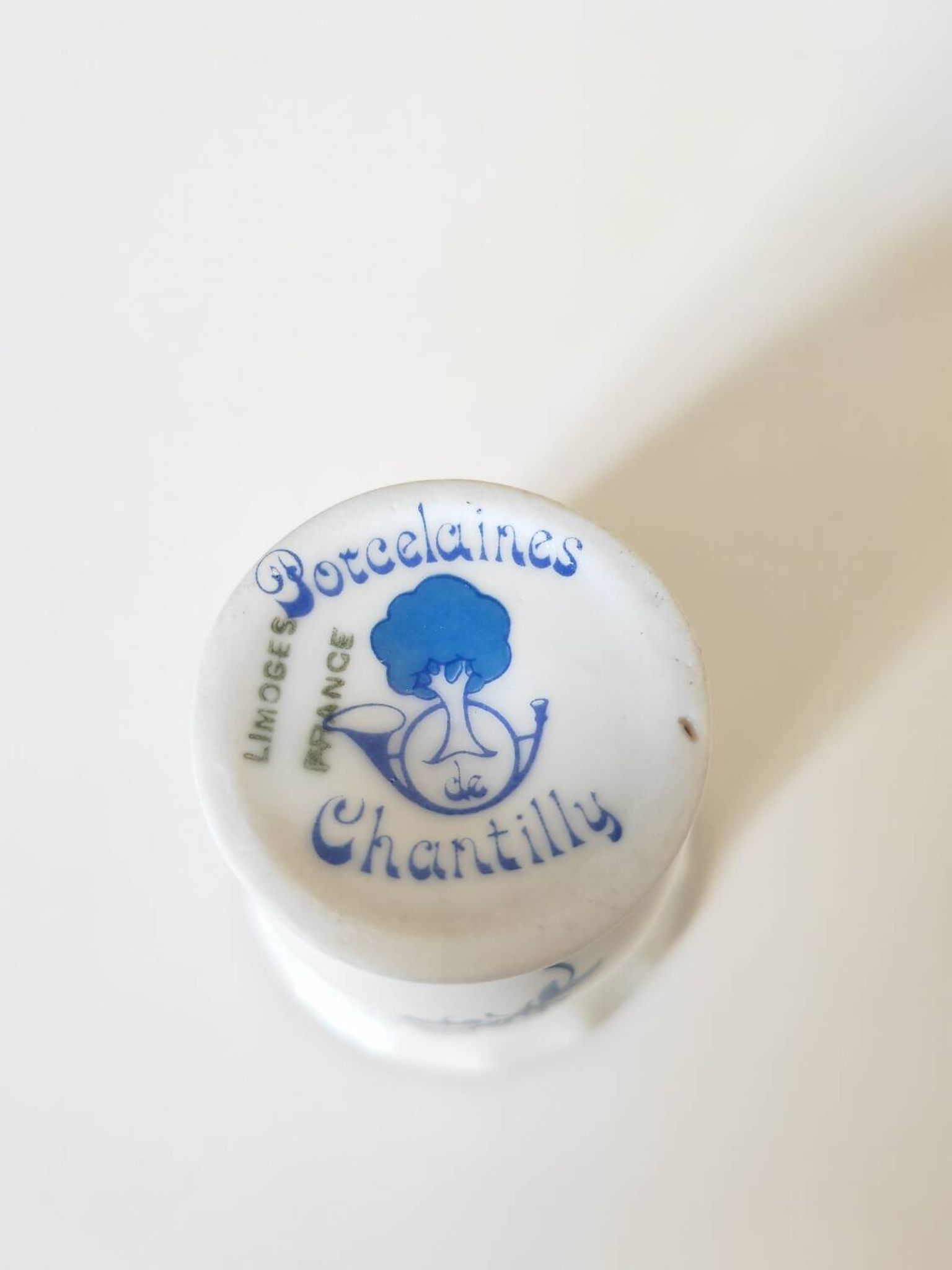 Chantilly porcelain vase