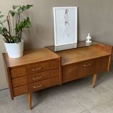 Vintage chest of drawers / sideboard from the 50s in golden oak