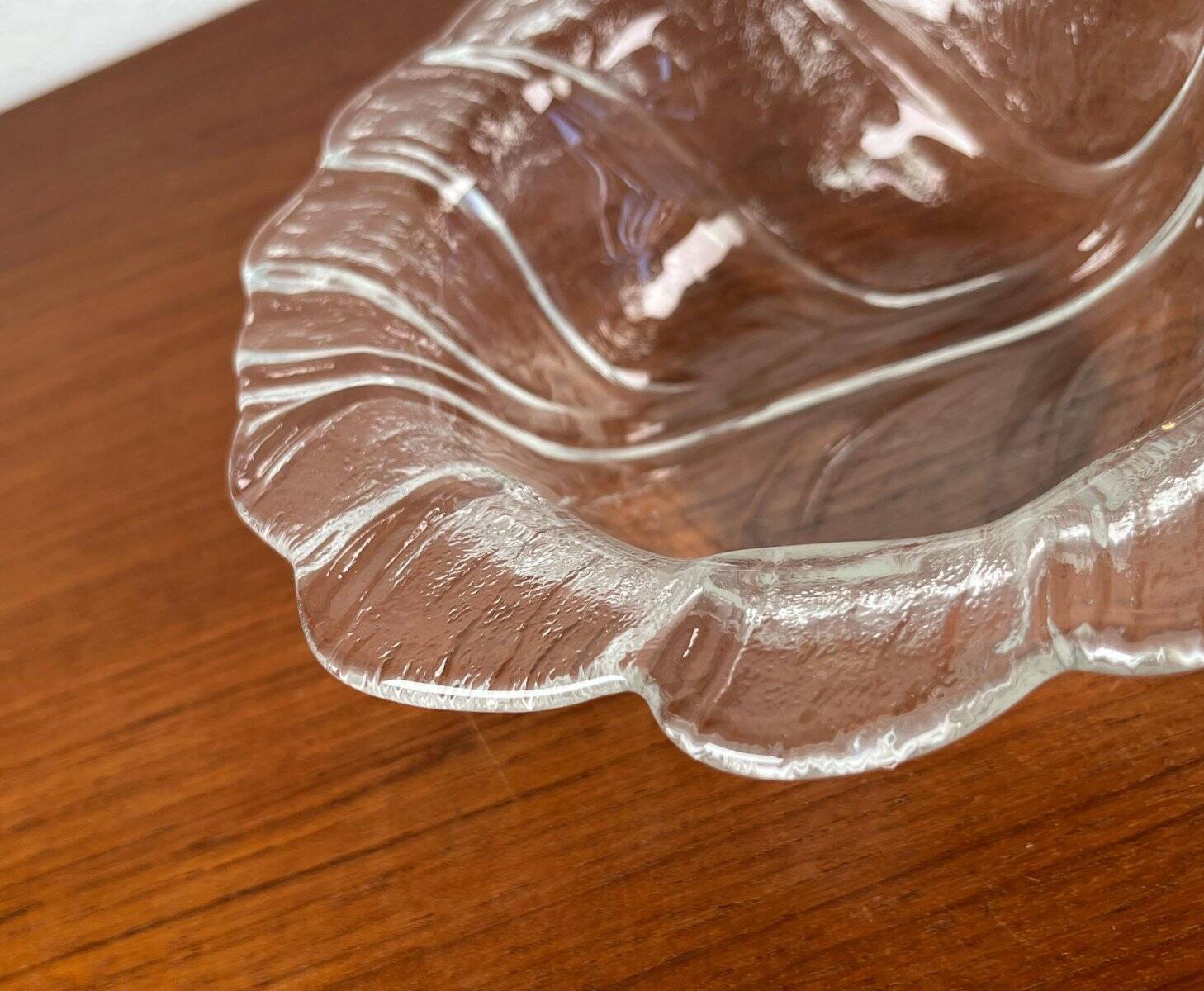 Small vintage bowl from the Eden series in glass by Lars Hellsten for Orrefors, Sweden, 1970s.