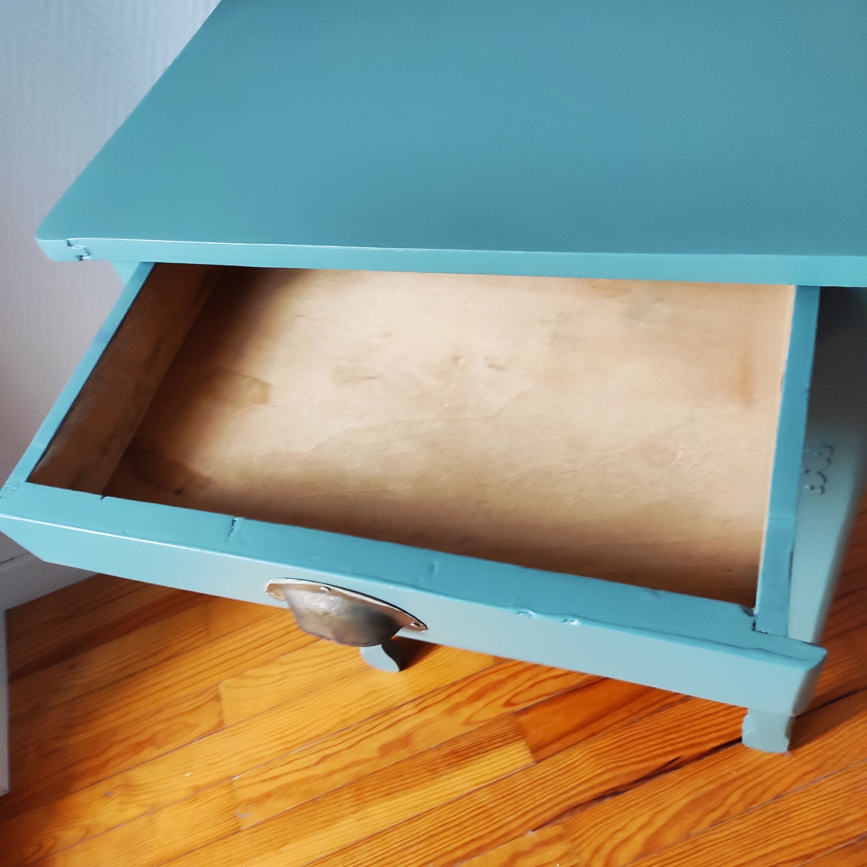 Old Parisian jam buffet