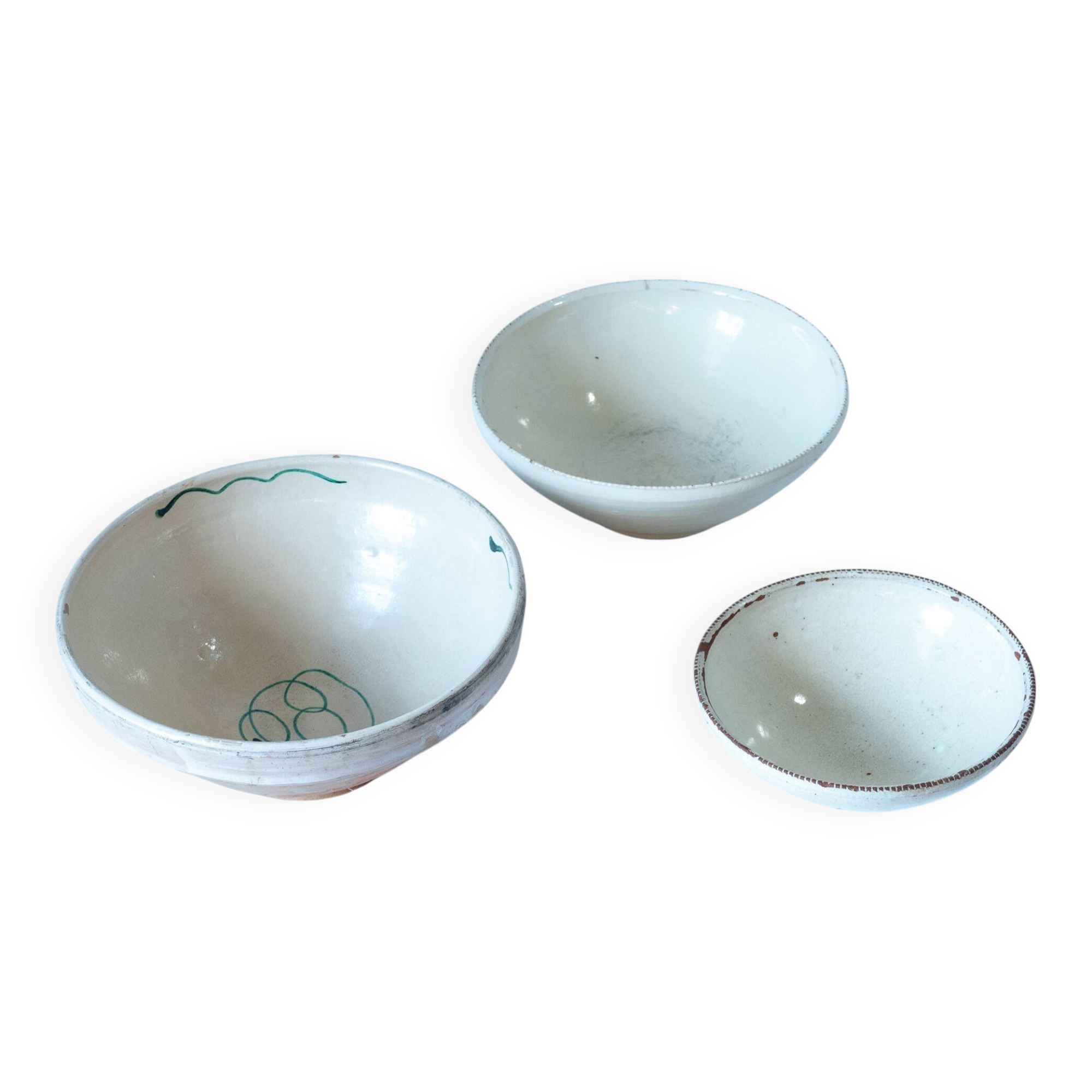 Antique Handmade Ceramic Bowls, Set of Three, Italy 1900 circa