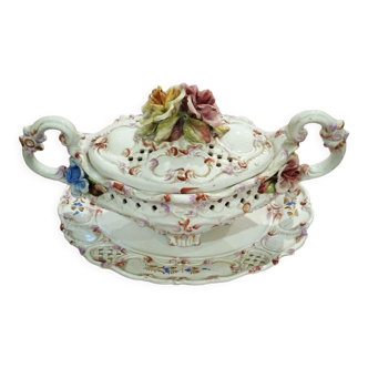 Tureen