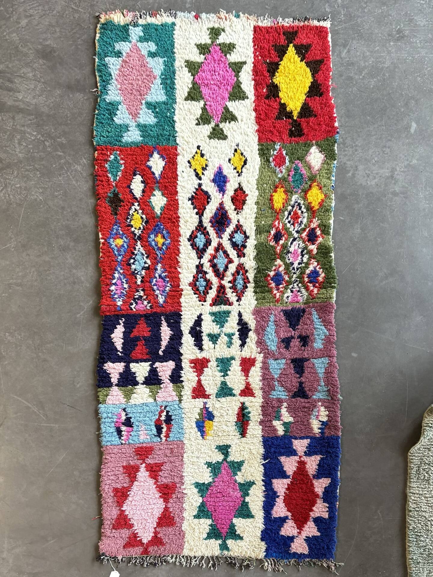 Berber Boucherouite rug in Togo cotton