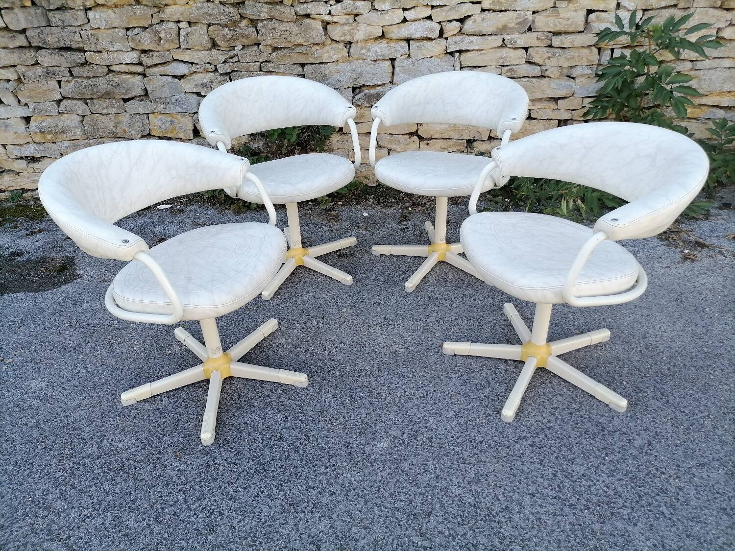 Vintage barber chair suite