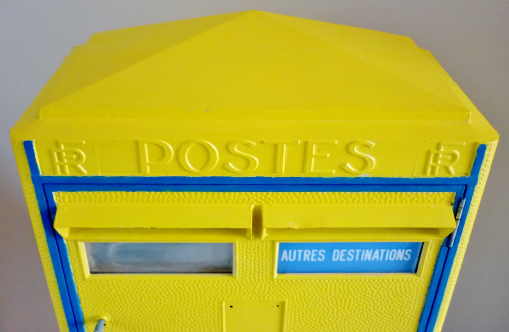 Double mailbox reformed, La Poste Dejoie Nantes 1969