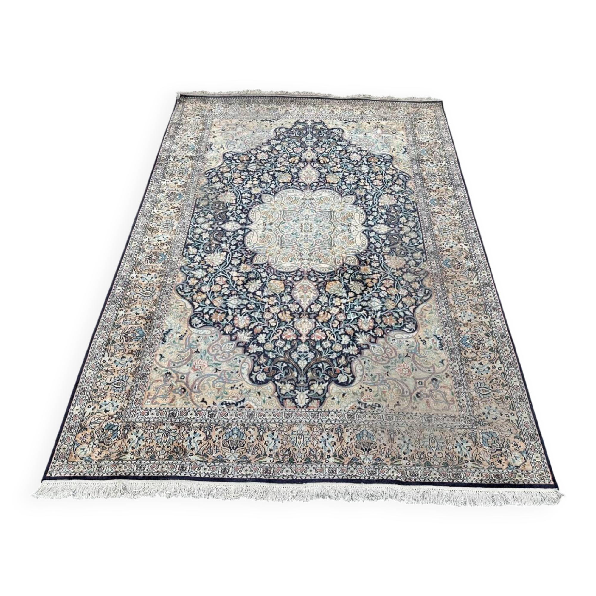 Tapis persan en soie