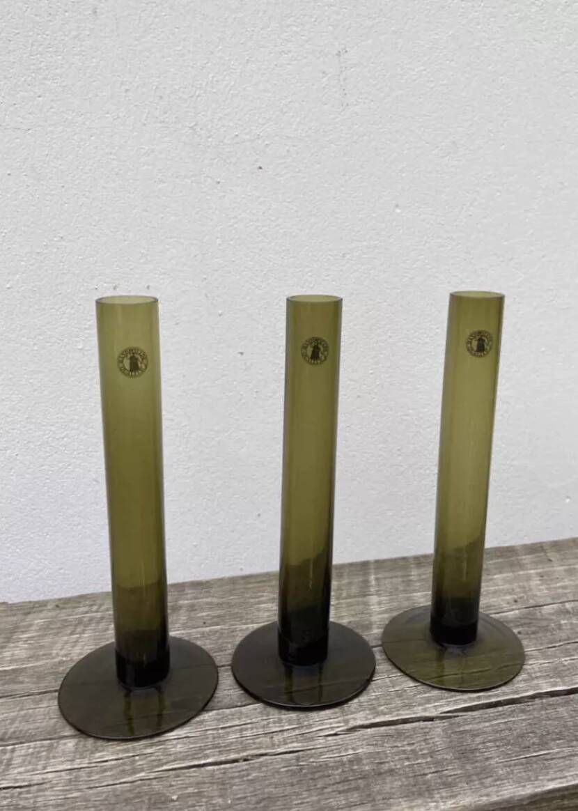 Green glass soliflores