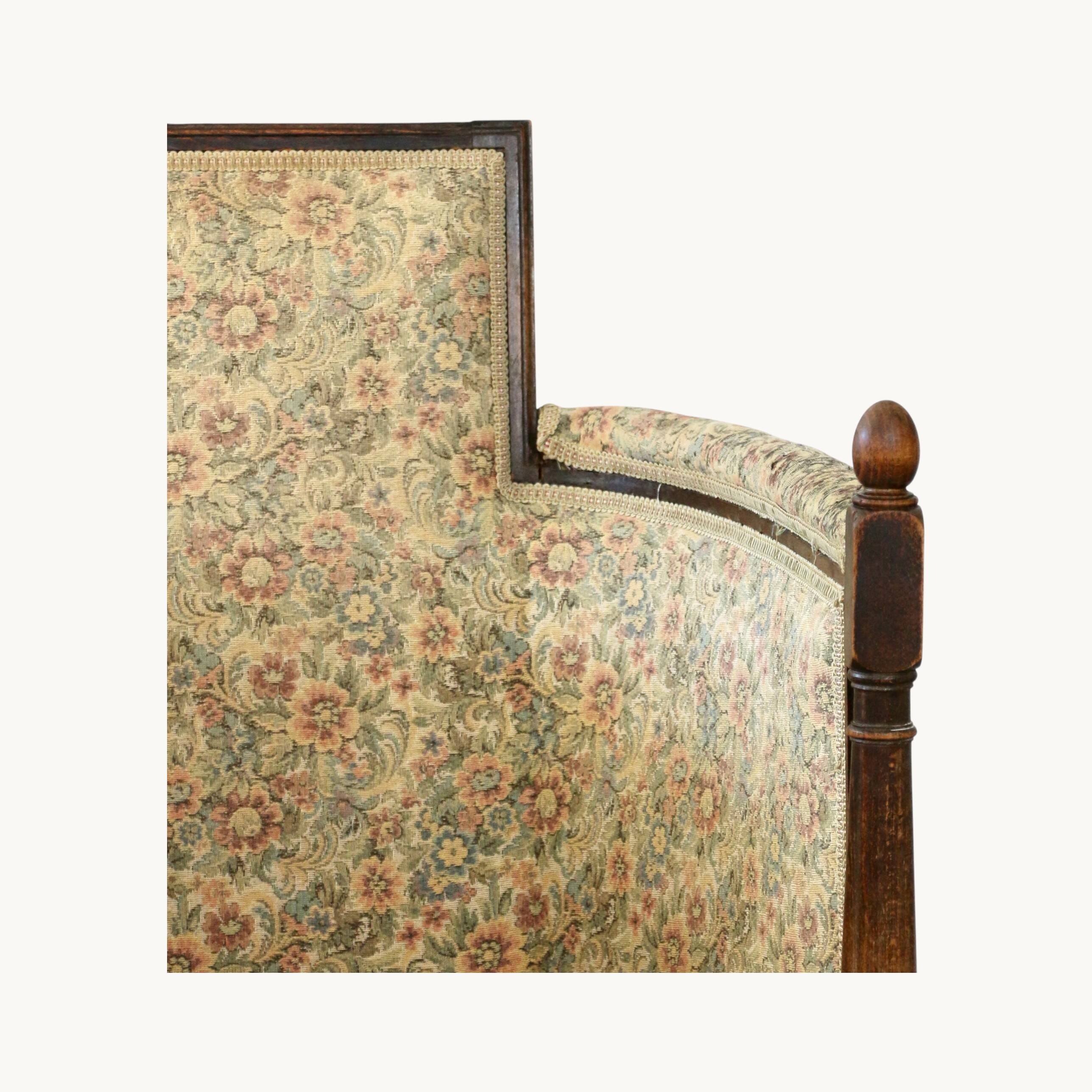 An Art & Craft armchair, England, late 19th century.