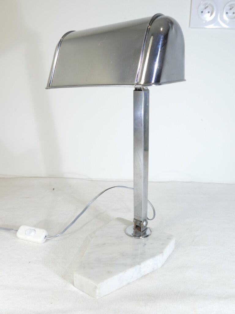 Art deco office lamp in chrome metal