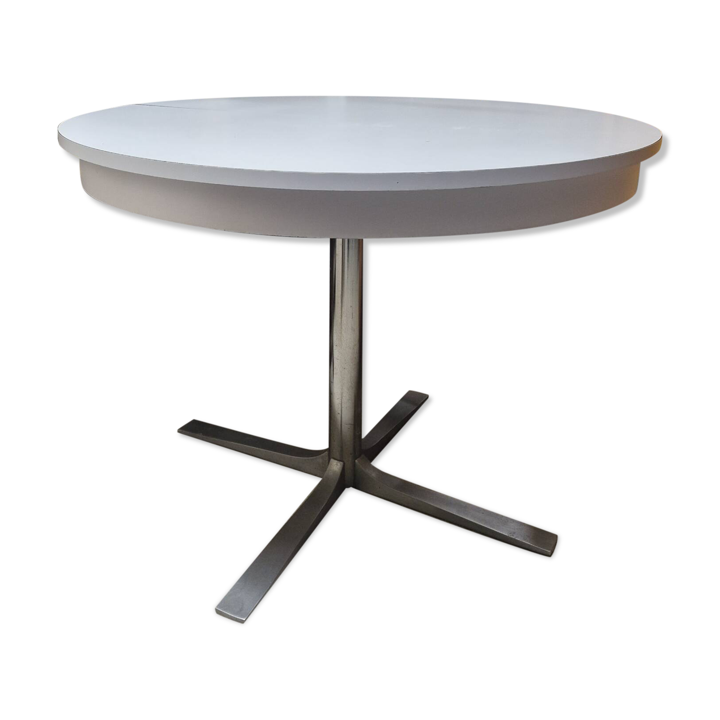 Roche Bobois round table