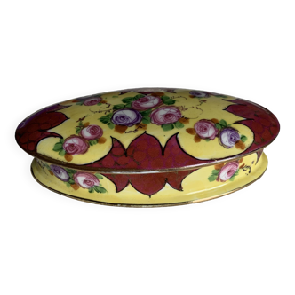 Oval limoges porcelain candy box in excellent condition