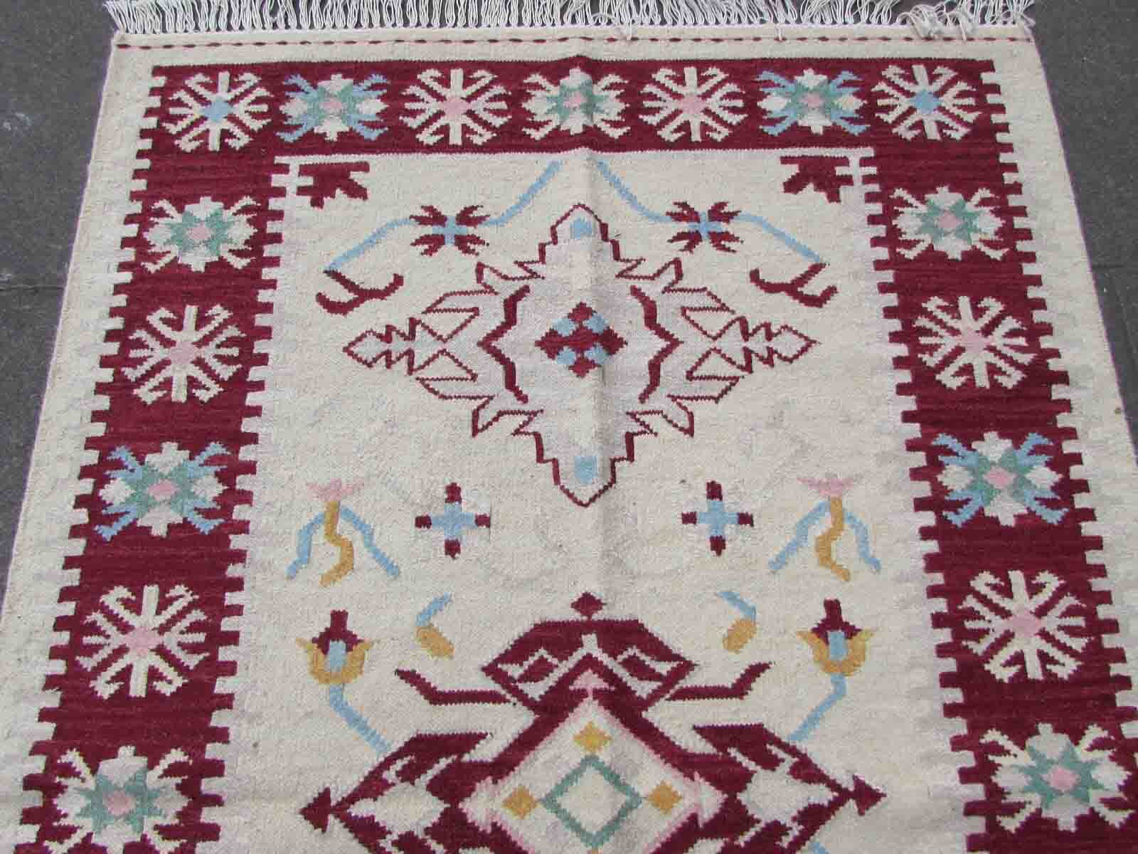 Handmade indian indian vintage rug 121cm x 189cm 1970s
