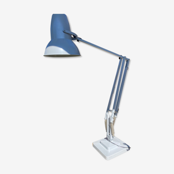 Floor lamp by architect Anglepoise