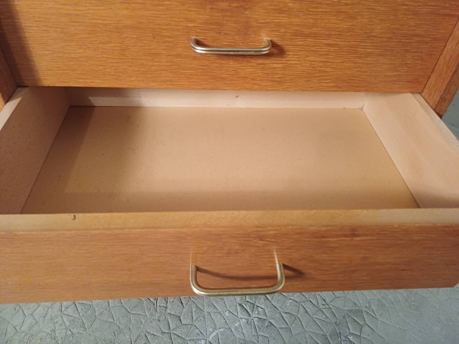 Vintage chest of drawers