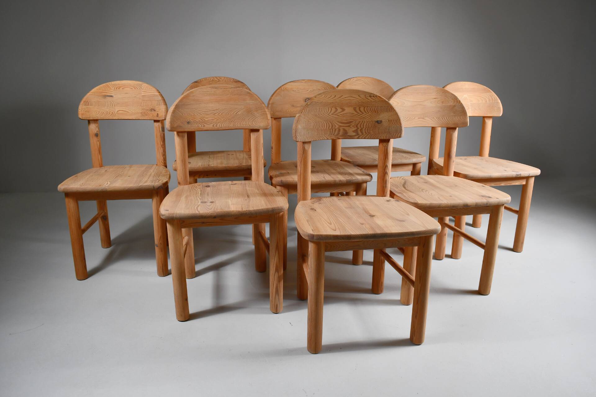 Set of 8 dining chairs by Rainer Daumiller. Denmark, 1970s.