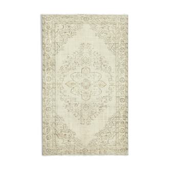 Hand-Knotted Decorative Turkish Beige Carpet 163 cm x 268 cm - 38950