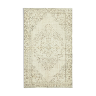 Tapis décoratif beige turc noué à la main 163 cm x 268 cm - 38950