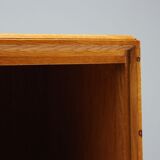 Petite armoire design vintage plaquée en chêne des années 50 d'origine