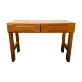 Desk brutaliste of the 1970s