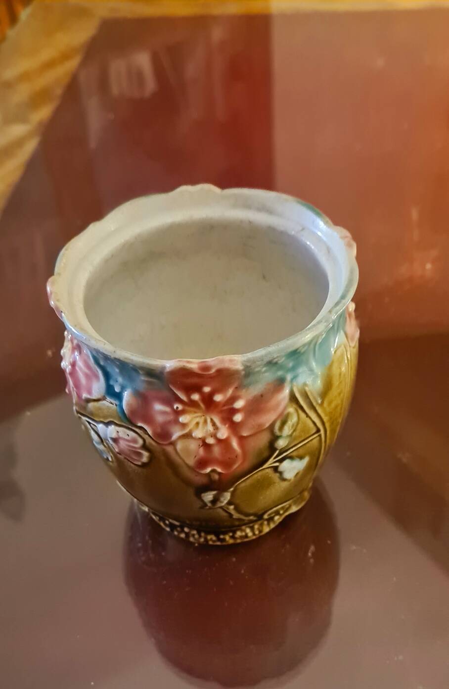 De Bruyne earthenware cache-pot